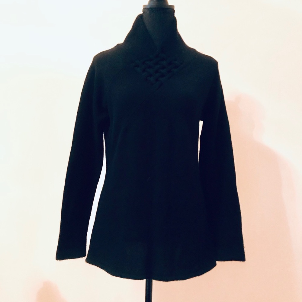 Hannah Rose Sweater Size M